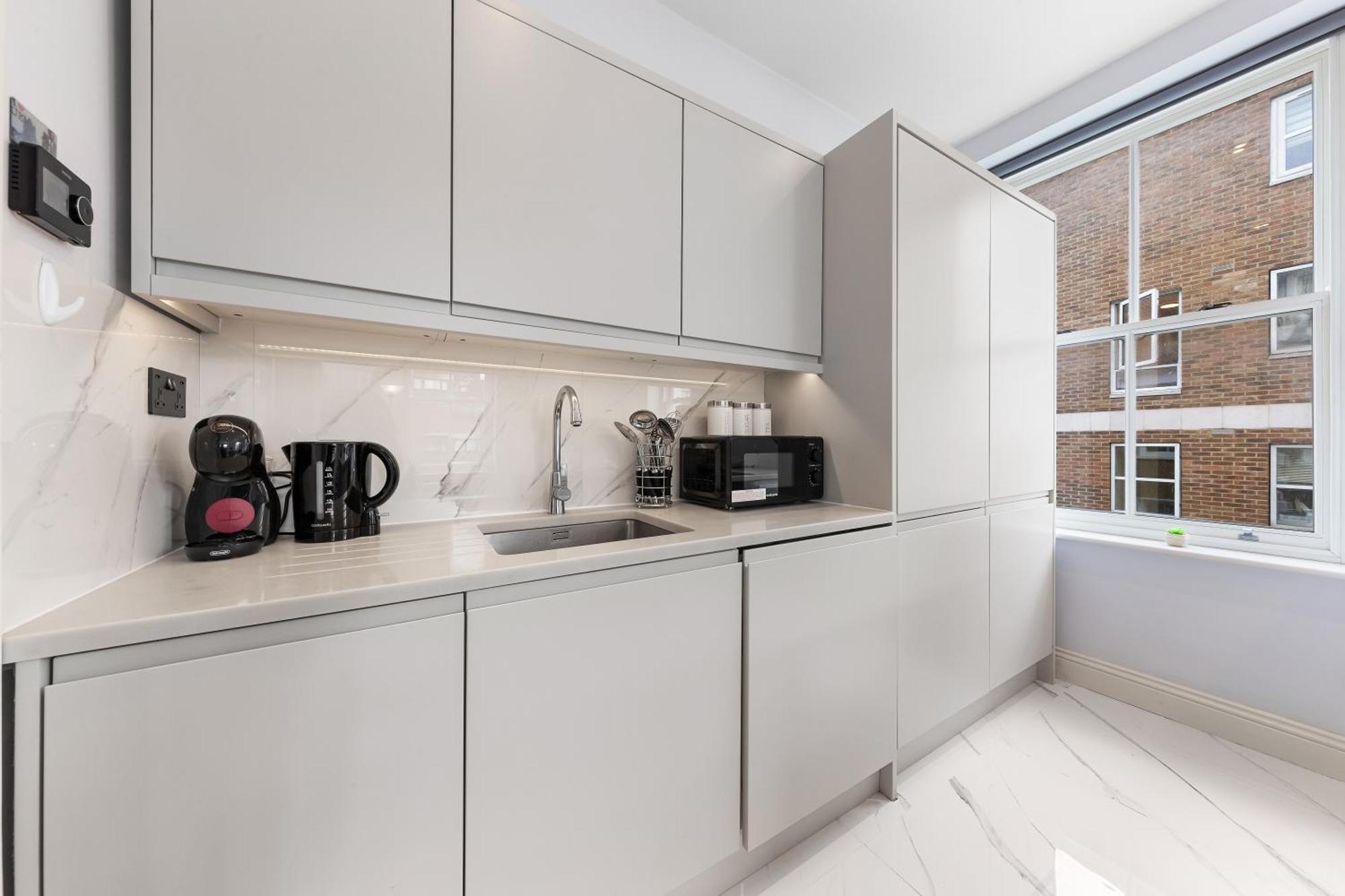 Stunning 1 Bedroom In Westminster With Ac Sleeps 4 Лондон